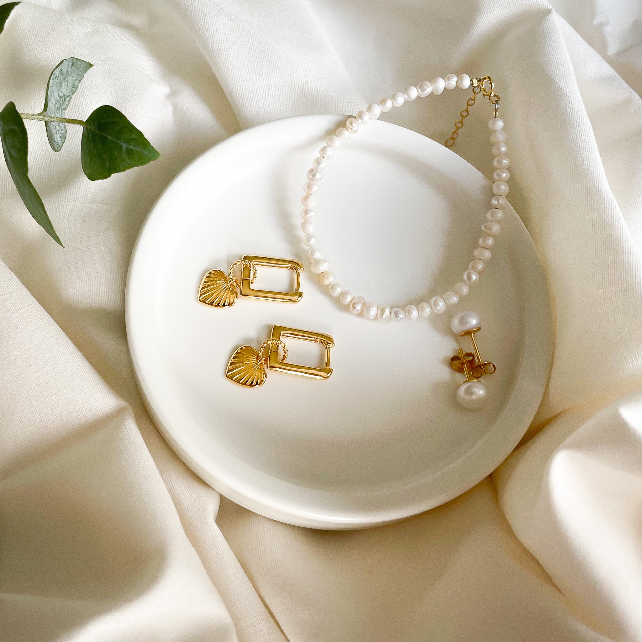 Perlenohrringe Avalon Gold