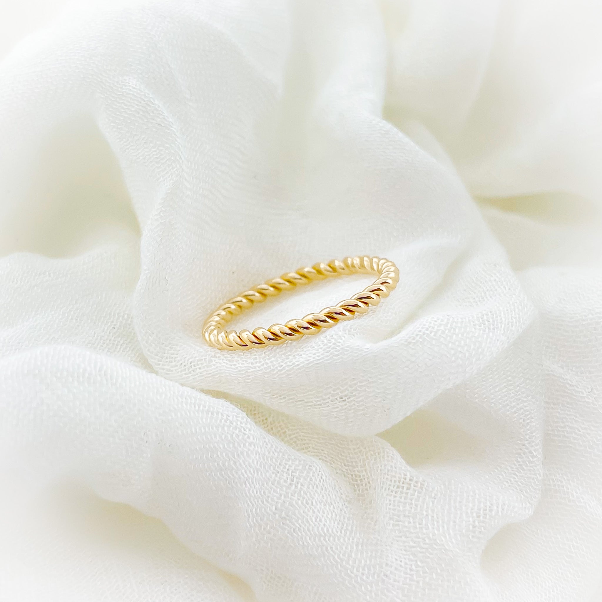 Ring Helia