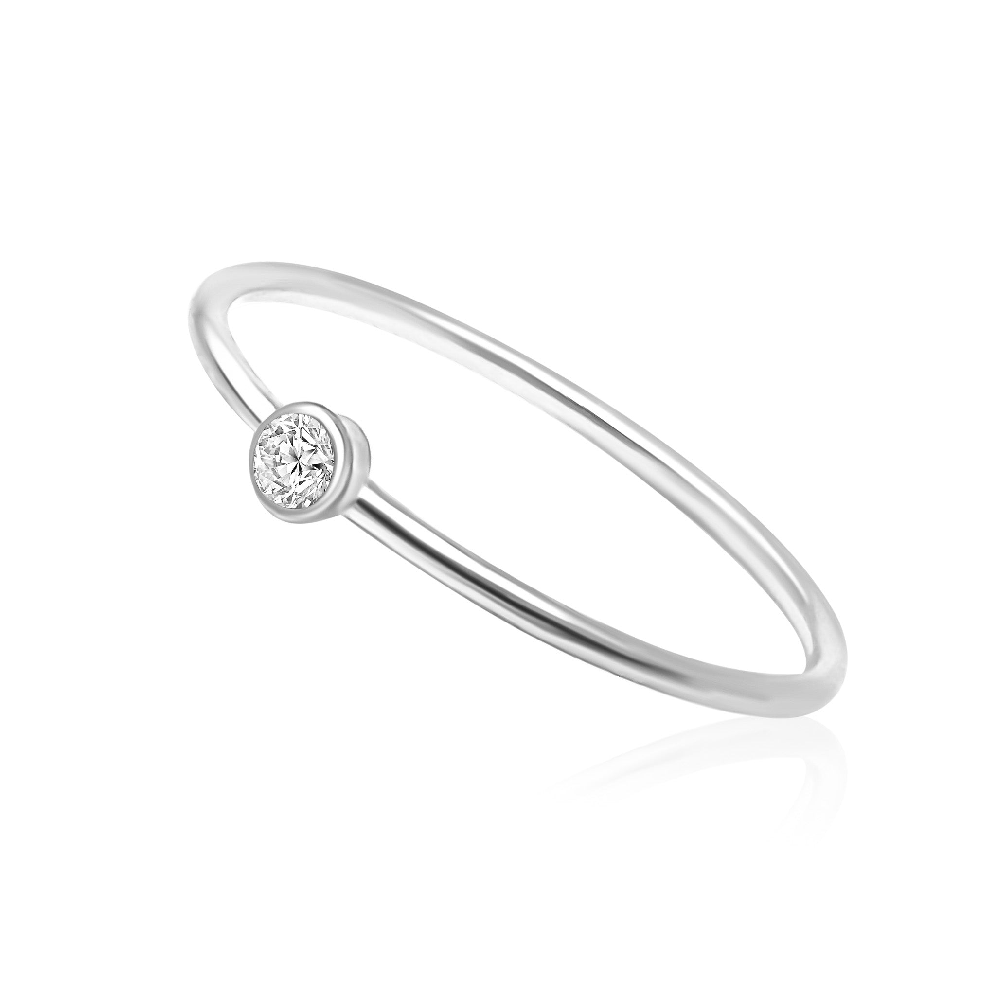 Feiner Ring Laurus mit Zirkon Stein
